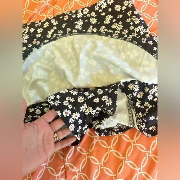 NWT Shein skirt skort - Picture 4 of 6